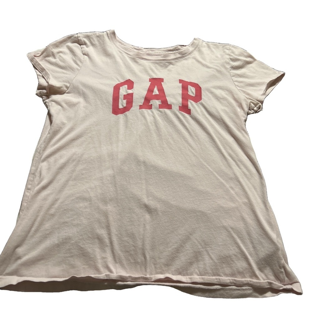 Women's Light Pink GAP T-Shirt with Dark Pink Logo Size Large